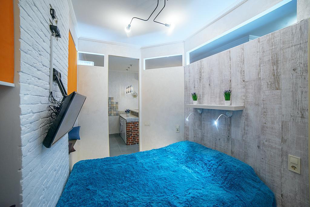 Apartment At Lyulki リヴィウ エクステリア 写真